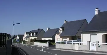 Exemple d’uniformisation de la clôture en ville