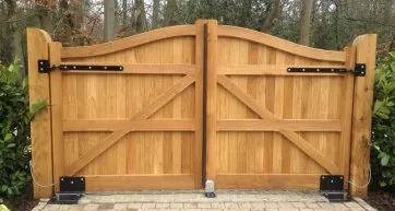 Exemple de portail en bois