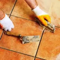 Vignette de l'article : Comment poser des carreaux sur une dalle extérieure ?