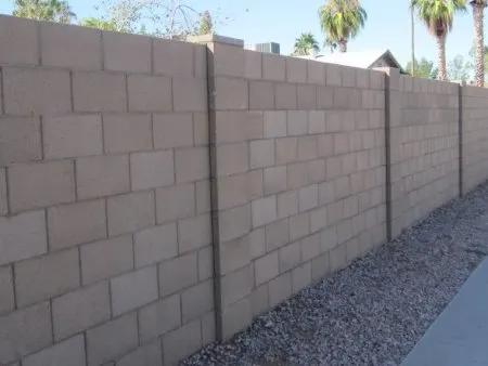 Muret avec boisseau préfabriqué