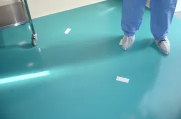 Revêtement de sol en béton à base de résine époxyde